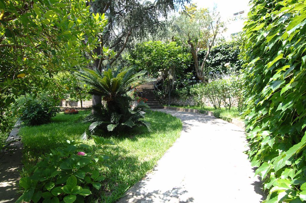 Casa Augusto B&B Capri Exterior photo